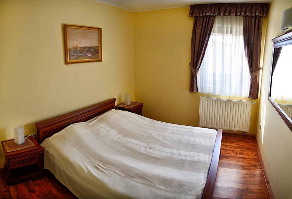 Bed and Breakfast Polgar Panzio Виллань Номер фото